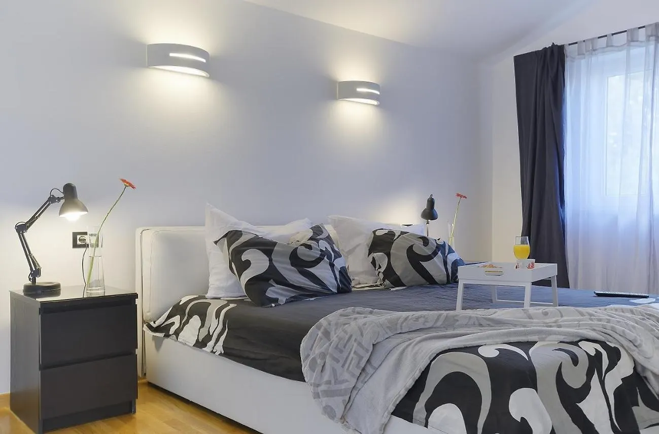 Villa Entini Vinkuran Holiday home